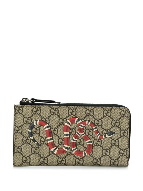 apricot snalke gucci wallet.